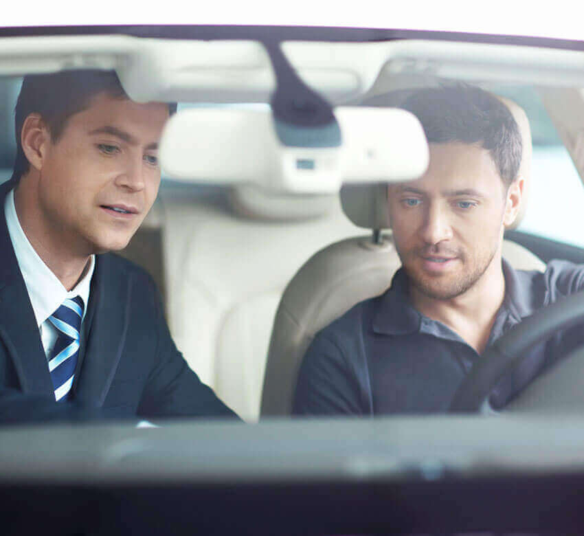 Le marché français de l’automobile neuve repart en hausse en octobre 2025