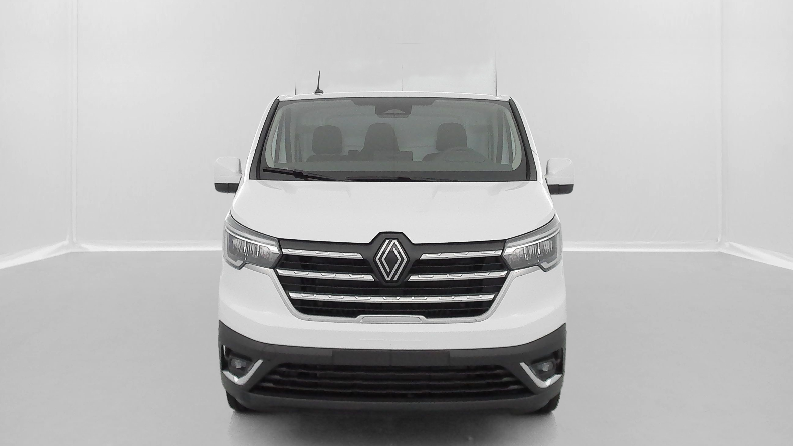 GLI00007845_p53 - RENAULT - TRAFIC - 2025 - photo 2