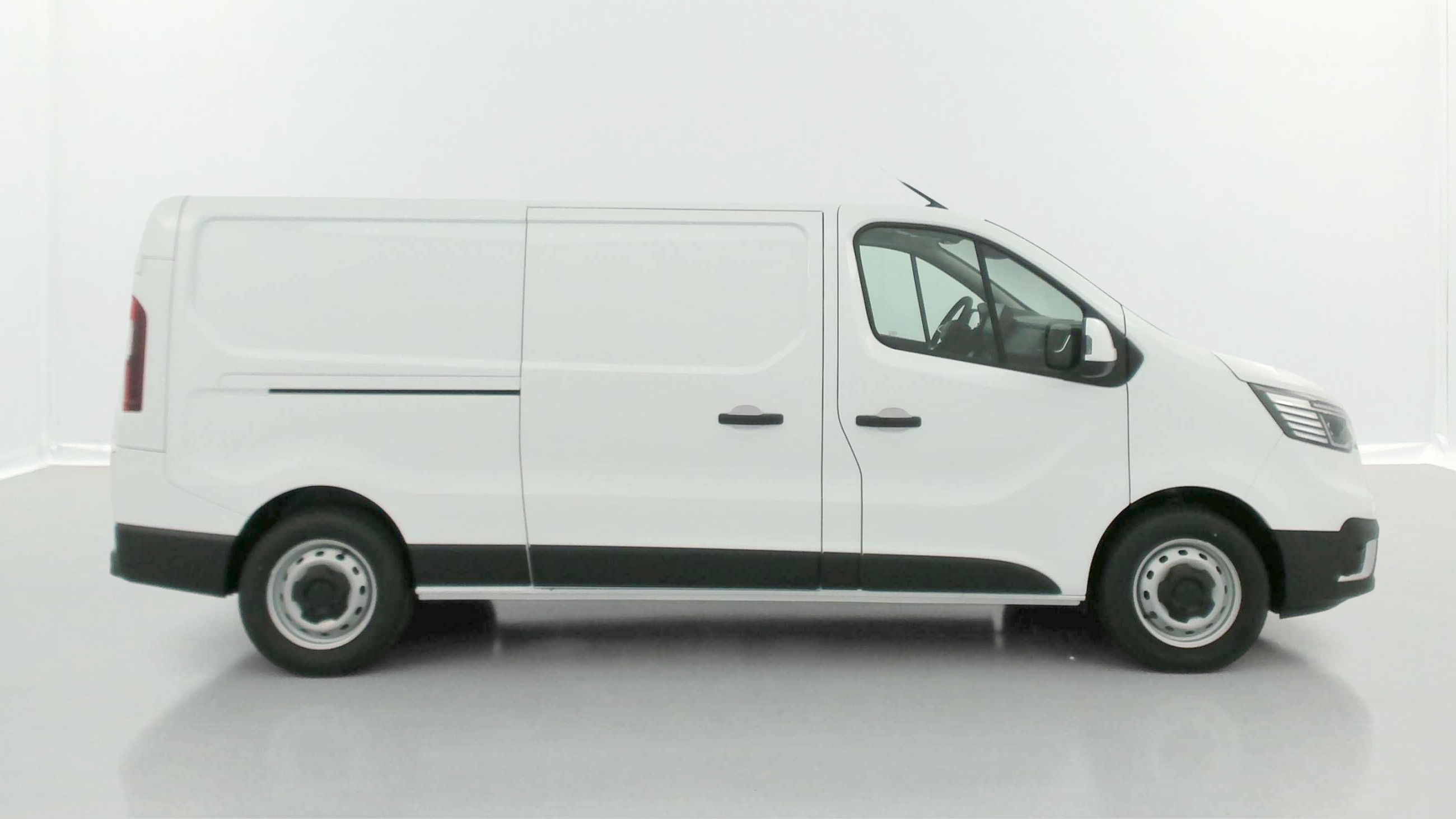 GLI00007845_p53 - RENAULT - TRAFIC - 2025 - photo 18